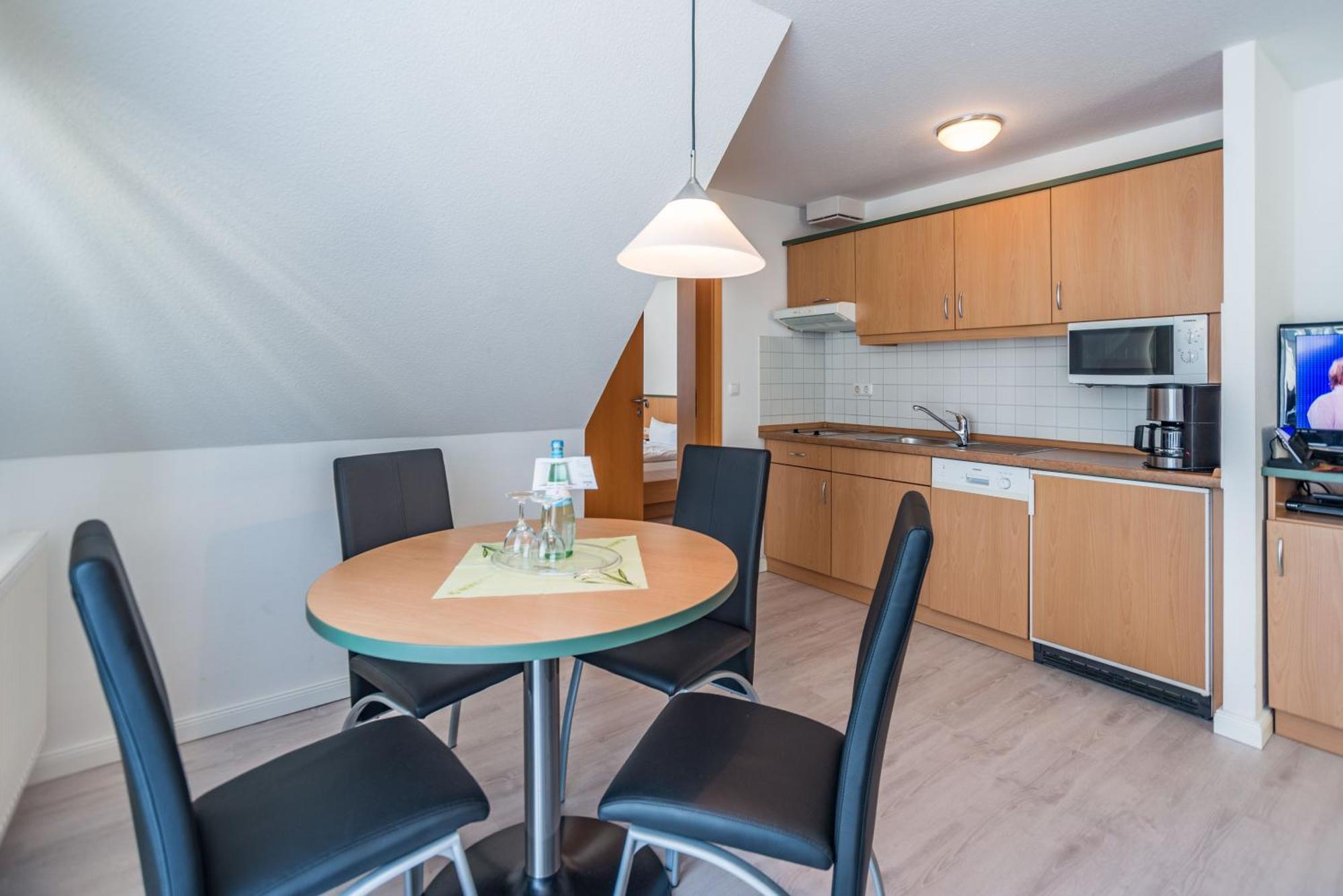Am Weststrand Apartmenthaus Waldeck Ostseebad Kühlungsborn Екстериор снимка