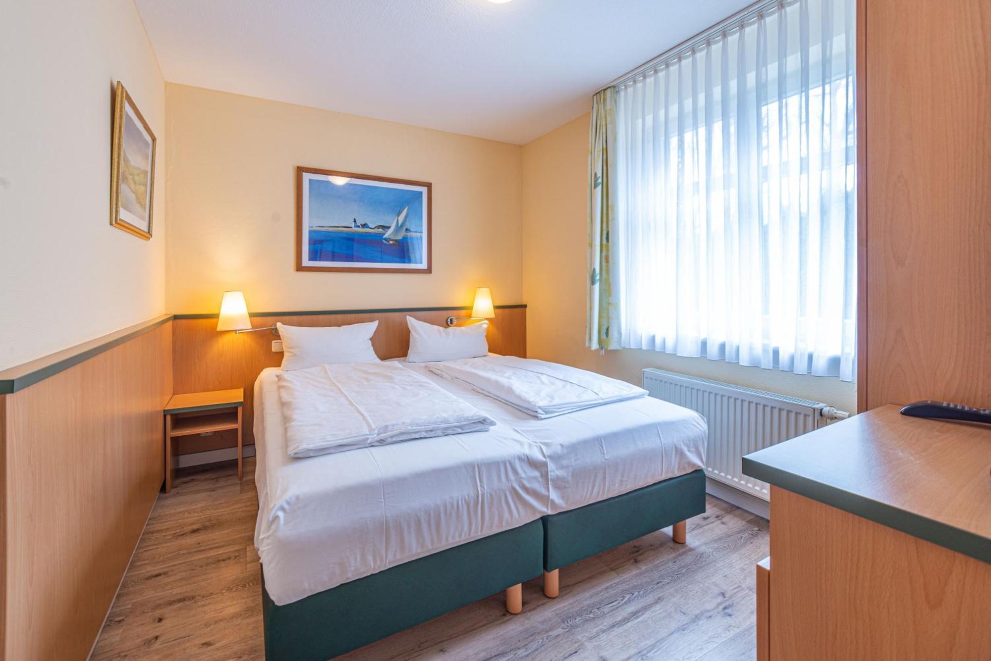 Am Weststrand Apartmenthaus Waldeck Ostseebad Kühlungsborn Екстериор снимка