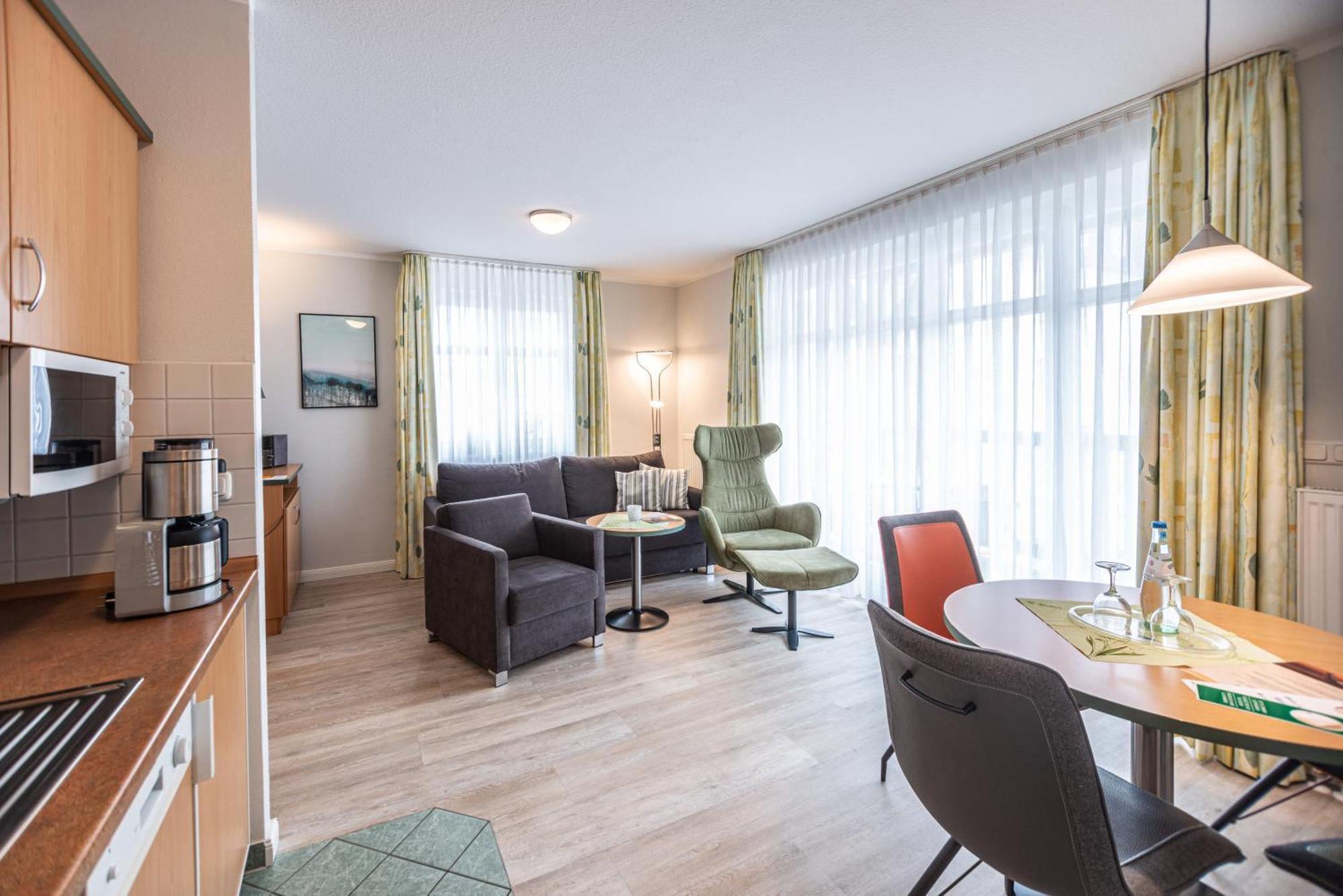 Am Weststrand Apartmenthaus Waldeck Ostseebad Kühlungsborn Екстериор снимка