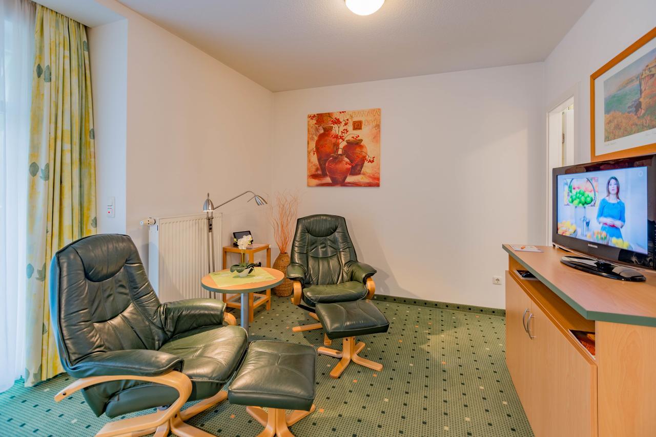 Am Weststrand Apartmenthaus Waldeck Ostseebad Kühlungsborn Екстериор снимка