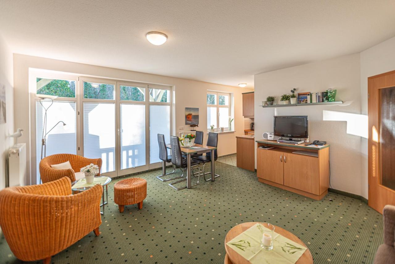 Am Weststrand Apartmenthaus Waldeck Ostseebad Kühlungsborn Екстериор снимка