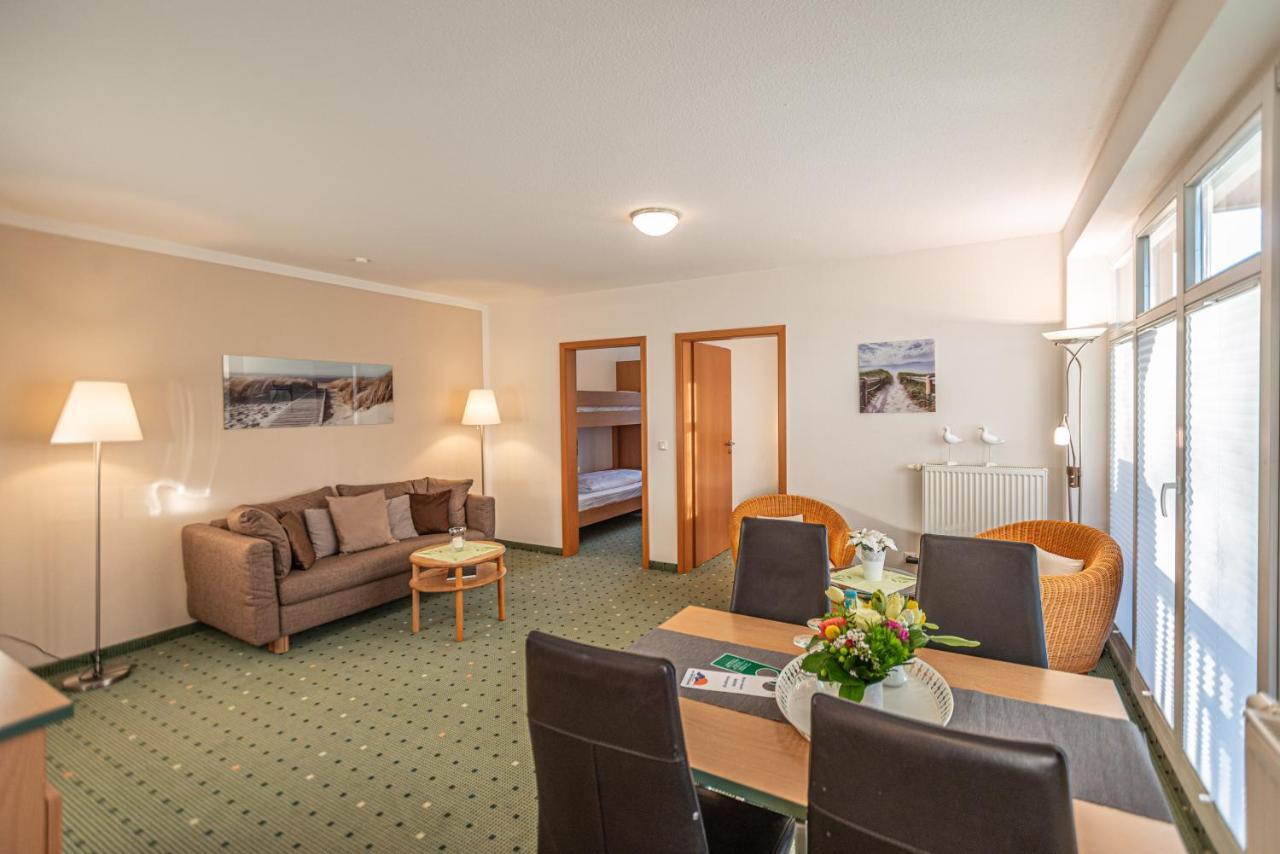 Am Weststrand Apartmenthaus Waldeck Ostseebad Kühlungsborn Екстериор снимка